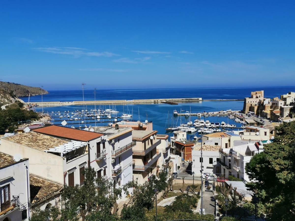 Mizzika Vacanze Castellammare del Golfo Exterior foto